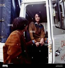 Amore, Fernsehfilm, Regie: Klaus Lemke, Deutschland, 1978, Kuss Szene: Inge  Maria Kretschmer, auch bekannt als Cleo Kretschmer und Pietro Giardini.  Amore, TV film, directed by Klaus Lemke, Germany, 1978, Kiss scene: Inge