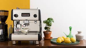 Macchine da caffè superautomatiche, tradizionali, semiprofessionali, macinadosatori e accessori. La Scala Macchine Da Caffe Professionali Made In Italy La Scala