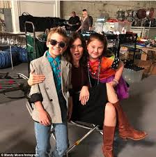 Слушай музыку от mandy moore (children's), похожую на when will my life begin, when will my life begin? Mandy Moore Ready To Have Kids Thanks To This Is Us Daily Mail Online