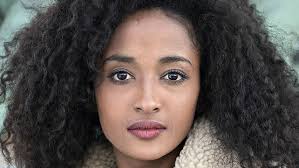 Husker du adopterede Amy, der blev tvangsfjernet med magt? Her er hun i dag