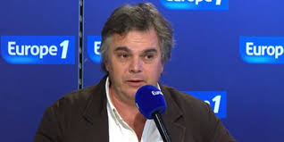 Alexandre jardin (born 14 april 1965) is a french writer, film director and winner of the prix femina, 1988, for le zèbre. Alexandre Jardin Launches A Platform And A Call For Volunteers To Produce Masks Teller Report