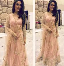 Here S A List Of Our Favourite Bollywood Celebrities Looking Like Patakhas Indian Outfits Bollywood Fashion Indian Attire