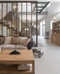 Волшебное настроение | déco salon, déco canapé gris, idee deco salon you can explore more about salon on this site. Utiliser Le Gris Et Le Bois Dans La Deco Du Salon My Blog Deco