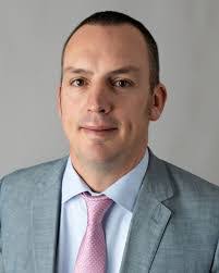 Diana Llorente's Instagram, Twitter & Facebook