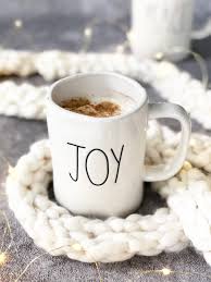 So i often start a brewing cycle and return to pour myself a cup, only to find how do you know it's time to descale a coffee maker? Making The Most Delicious Eggnog Latte With The Philips 3100 Espresso Machine A Pretty Life In The Suburbs