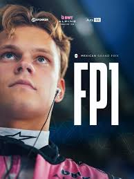 GRADUATED🎓💫 After 12 school years a massive chapter of my life comes to  an end and what a journey it has been. It was fun to top the missed class  charts every