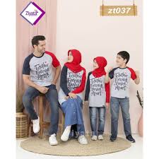 Baju couple muslim fasion couples modern trendy tree fashion couple. Terbaru Kaos Couple Family Baju Keluarga Muslim Baju Couple Family Kaos Atasan Muslim Kaos Anak Cowo Laki Laki No 2 3 8kg Lazada Indonesia