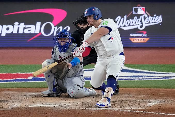 Blue Jays Catcher Alejandro Kirk Is First Mexican Homer in World Series -  World Baseball Network