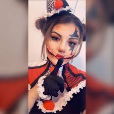 Nikki Hunt keeps going back and forth between 1st and 2nd…your vote could  make all the difference in making her a finalist!