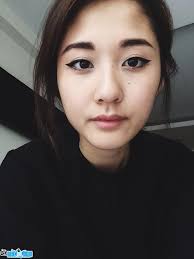 Hot girl Julia Doan profile: Age/ Email/ Phone and Zodiac sign