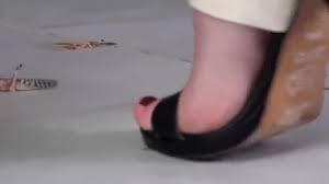Vika crushing locust under her high heels. Porn Video | HotMovs.com