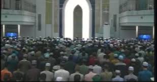 Waktu isya adalah waktu solat yang paling lama iaitu sepanjang malam. Solat Isyak Di Masjid Puncak Alam Isnin Lalu Tak Sah Metrotv