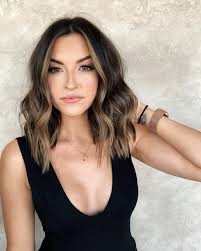 We Have Compiled The Best Hairstyles Trends Of 2020 The New Year Gives Yourself A New Image Then Motivate Yourself Sac Rengi Fikirleri Balyaj Ombre Sac Rengi