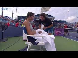 Mihaela buzarnescu tension dialog on court coaching drama, mihaela buzarnescu snaps at her coach. Garbine Muguruza And Coach Sam Sumyk On Court Coaching Western And Southern Open Youtube