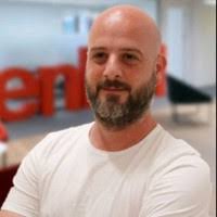 400+ perfiles de «Petronijević»