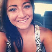 Amanda Lee Acosta (@amanduhhlee)