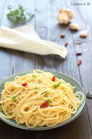 Spaghetti Aglio Olio E Peperoncino Con Immagini Ricette Ricette Di Cucina Idee Alimentari