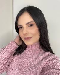 Lusine Hovakimyan's Instagram, Twitter & Facebook