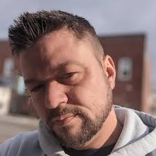 Is Chef Nicolas Moyer your ✨favorite chef✨?! Click link in bio to cast your  vote 😍🔪 #chef #favoritechef #nicolasmoyer #vote