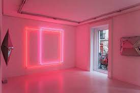 Art Installations Poisk V Google On We Heart It Neon Room Flourescent Light Dance Rooms