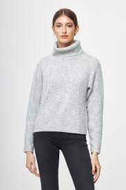 En plus, un pull correctement sélectionné peut remplacer une. ÙØ·Ø§Ø± Ø¹ØªÙÙ ÙØ¶ÙÙ Ø¨ÙØ±ÙÙØº Pull A Col Roule Femme Balestron Com