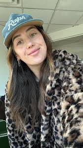 Introduction of a stay-at-home mom