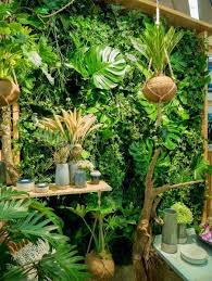 Urban Jungle Exotisches Pflanzen Arrangement Wie Im Dschungel Exotische Pflanzen Pflanzen Mediterraner Garten