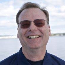 Tom Dakin's Instagram, Twitter & Facebook