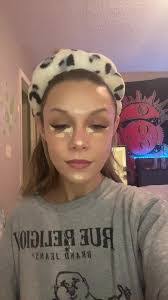 Kayla Jeffers's Instagram, Twitter & Facebook