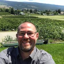 Good morning beautiful souls. How are you doing ? No really, how are you  doing? Do you need a wee bit guidance? Are you feeling lost? Need some  comfort from loved ones