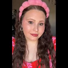 Rikki Therrien's Post|Lemon8