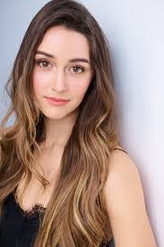 Janet Dearing's Instagram, Twitter & Facebook