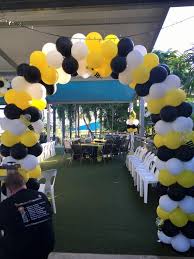 Black And White Balloons Design Yellow Black And White Balloon Arch With Some Cute Little Bumblebees Black Party Decorations Black And White Balloons Black And White Party Decorations
