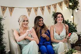 Mariage Anglais Au Chateau De Varennes Bourgogne Mariage Demoiselle D Honneur Chateau