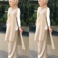 Armine Armine Kalitesini Sizlerle Bulusturuyoruz Hem Sik Hem Rahat Tasarim 3 Lu Fashion Dresses Casual Hijabi Fashion African Fashion Dresses