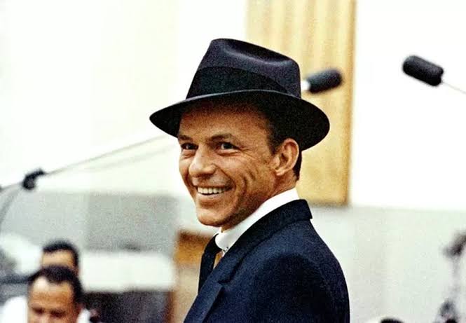 Frank Sinatra completaria 110 anos: relembre a vida do artista que se tornou símbolo do século XX na música e no cinema