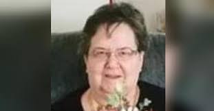 Denise Eskridge's Instagram, Twitter & Facebook