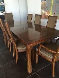 Available in different natural finishes, this table will be able to match different color schemes. Classic Parsons Style Henredon Dining Table And Chairs Ebay