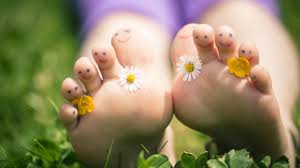 Cette exclamation était arrachée à athos par l'épée de cahusac qui sautait à vingt pas de lui. Les Conseils Du Podologue Pour Prendre Soin Des Pieds De Nos Enfants Femme Actuelle Le Mag