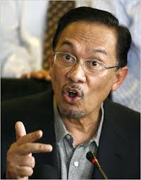 Yang mulia raja petra bin raja kamarudin 1 is a malaysian blogger known for running the malaysia today website and publishing a series of controversial commentaries and articles on malaysian politics in the website. Political Sex Scandals Rock Modest Malaysia The New York Times