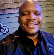 Which console to choose between PS5 and PS4?