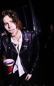 Luke Hemmings 5sos Luke Hemmings Luke 5sos