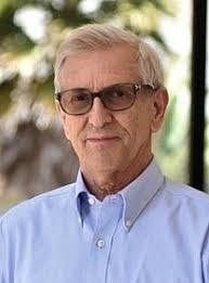 Robert Vacha's Instagram, Twitter & Facebook