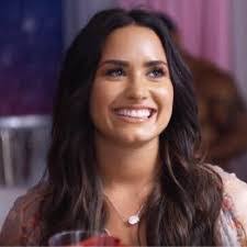 Alicia Lovato's Instagram, Twitter & Facebook