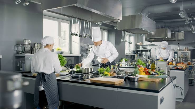 Restaurants & Commercial Kitchens