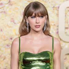 Taylor Swift: US-Politik äußert sich zu gefälschten Nacktbildern auf X -  DER SPIEGEL