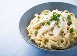 Fettuccine Alfredo Pasta Here S How It Was Named Eat This Not That Chicken Fettuccine Alfredo Dairy Free Alfredo Sauce Chicken Alfredo Fettuccine Recipe