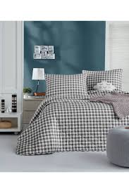 Önerilen sıralama en düşük fiyat en yüksek fiyat en yeniler en çok satanlar en çok beğenilenler en çok değerlendirilenler. Leew Enlora 100 Dogal Pamuk Kapitoneli Yatak Ortusu Seti Cift Kisilik Pled Siyah