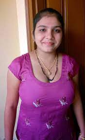 Gujarati Bhabhi at Home Alone | Hot and Sexy