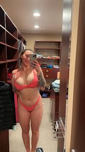 Karlye Taylor в X: „Summer cum here t.coaxwv218ahY“  X